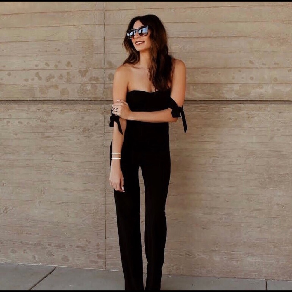 Hot Miami Styles Off the Shoulder Jumpsuit